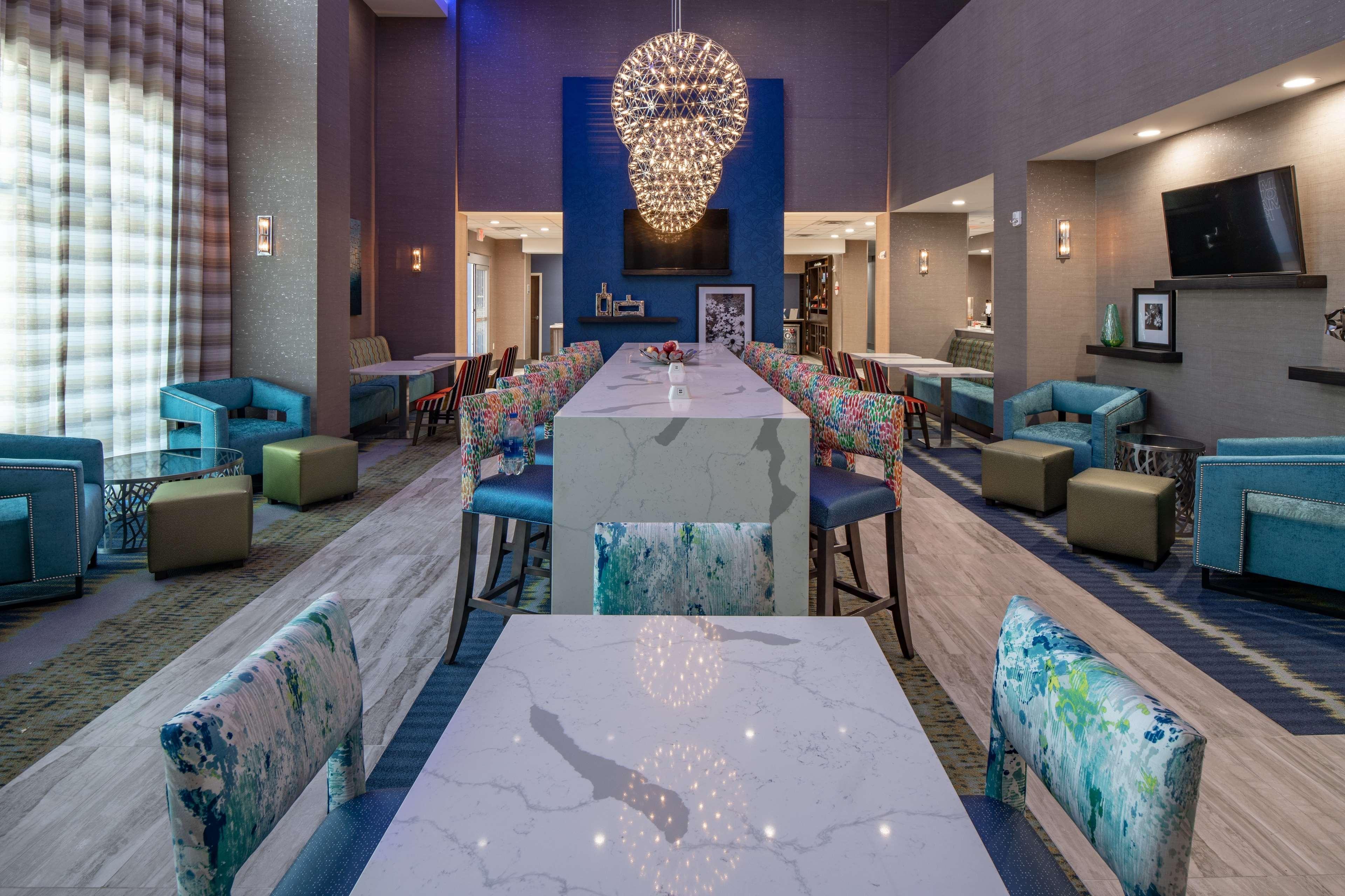 Hampton Inn & Suites Dallas/Plano Central Bagian luar foto