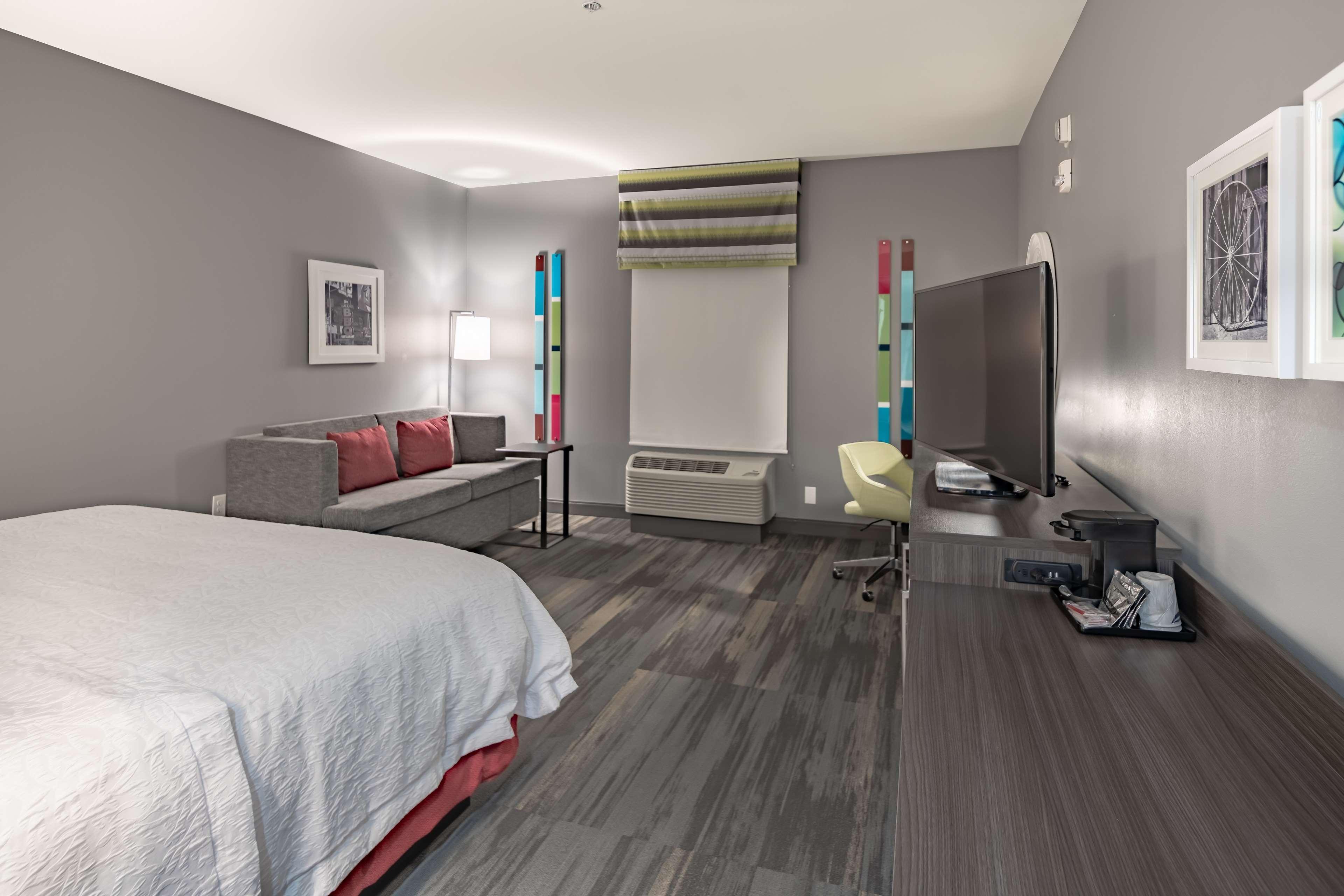 Hampton Inn & Suites Dallas/Plano Central Bagian luar foto