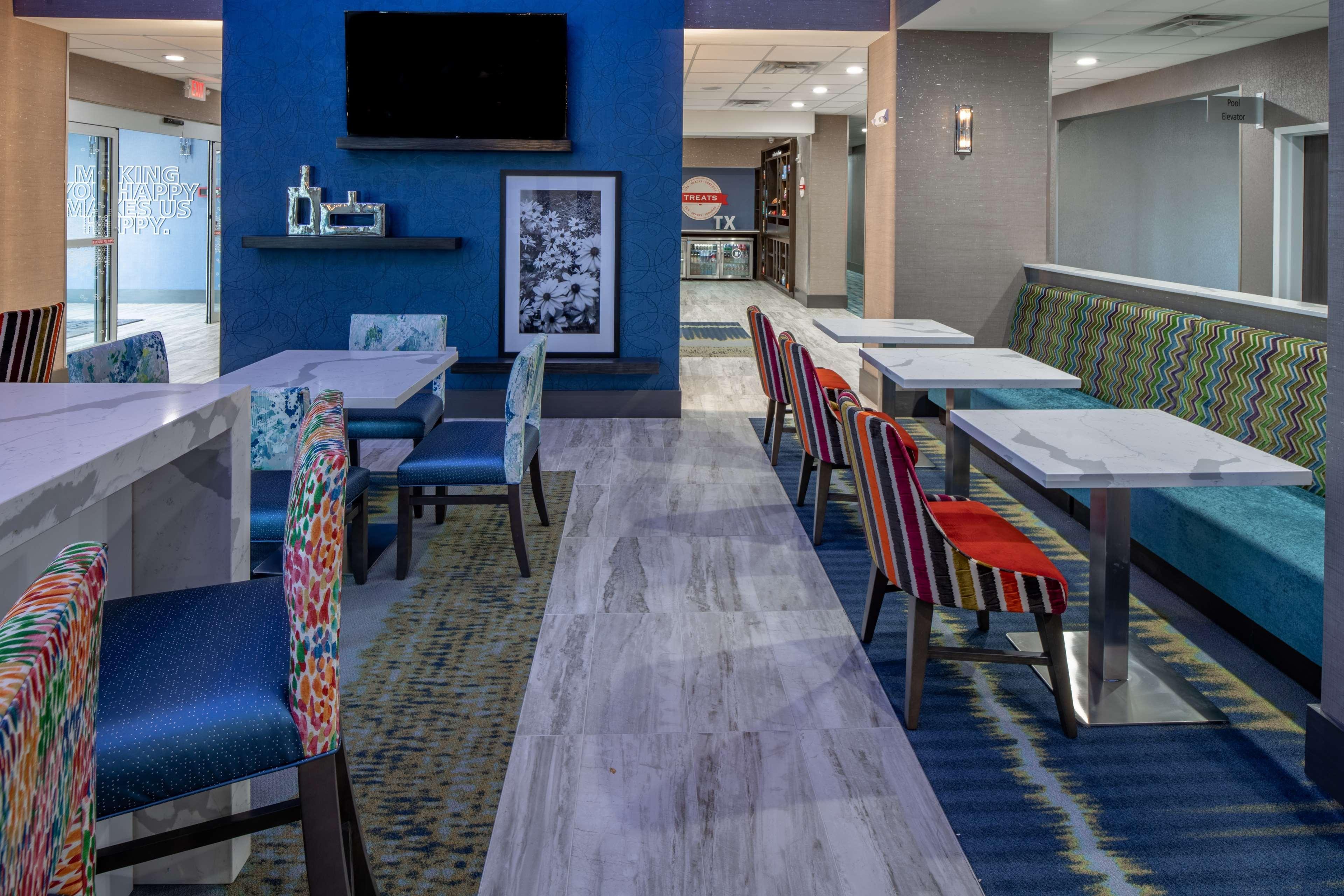 Hampton Inn & Suites Dallas/Plano Central Bagian luar foto