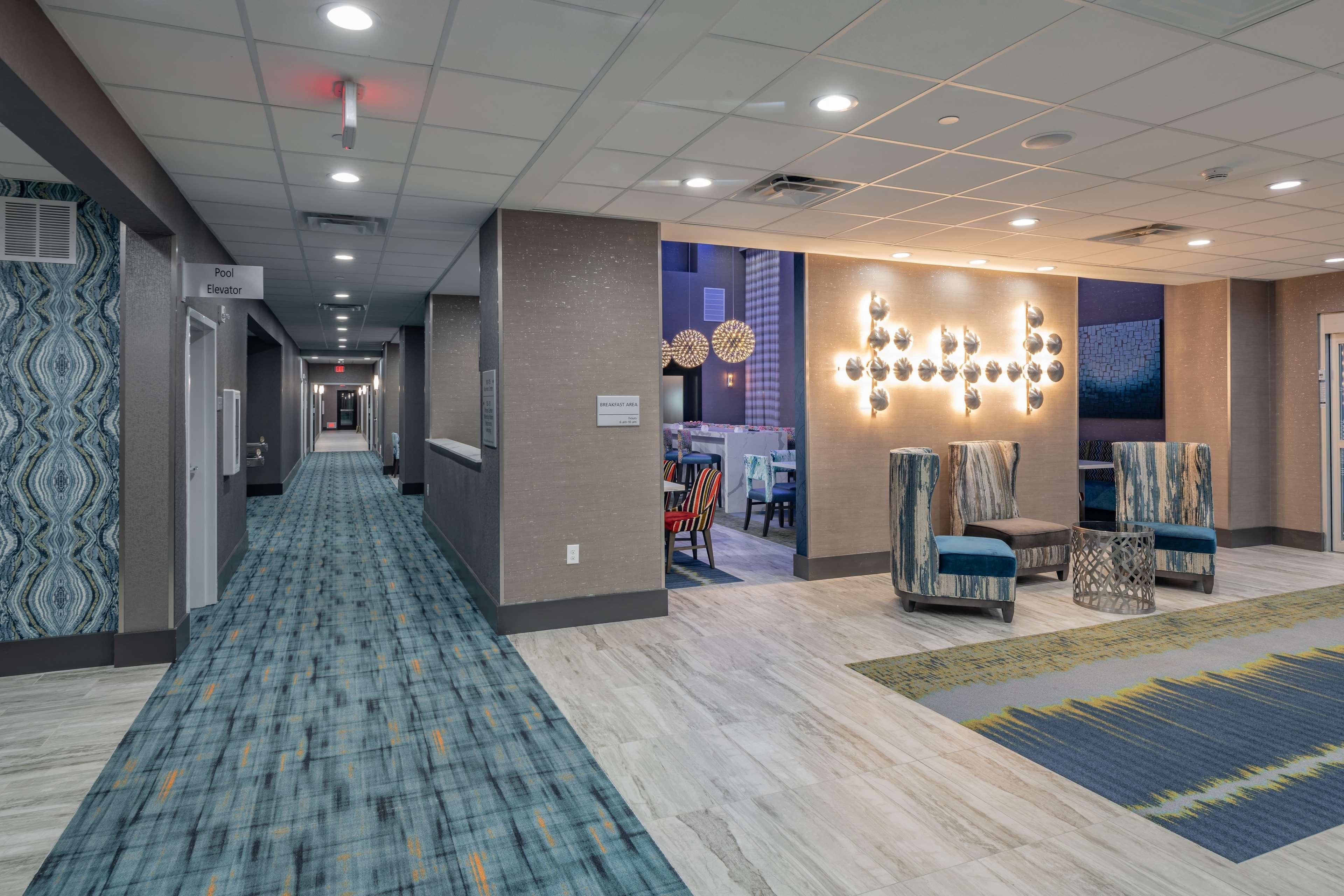 Hampton Inn & Suites Dallas/Plano Central Bagian luar foto