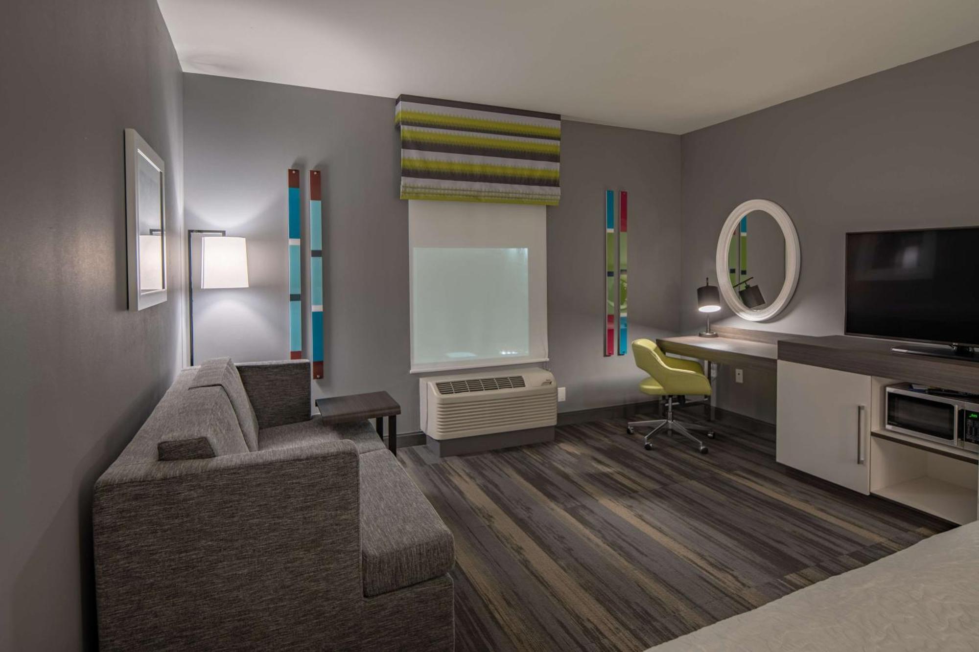 Hampton Inn & Suites Dallas/Plano Central Bagian luar foto