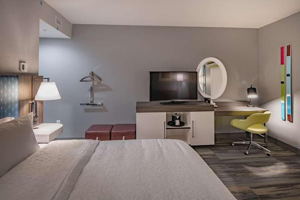 Hampton Inn & Suites Dallas/Plano Central Bagian luar foto